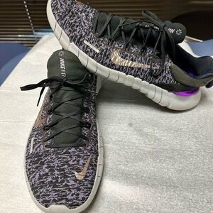 Nike Black and Purple Free Run 50 Flex Shoes